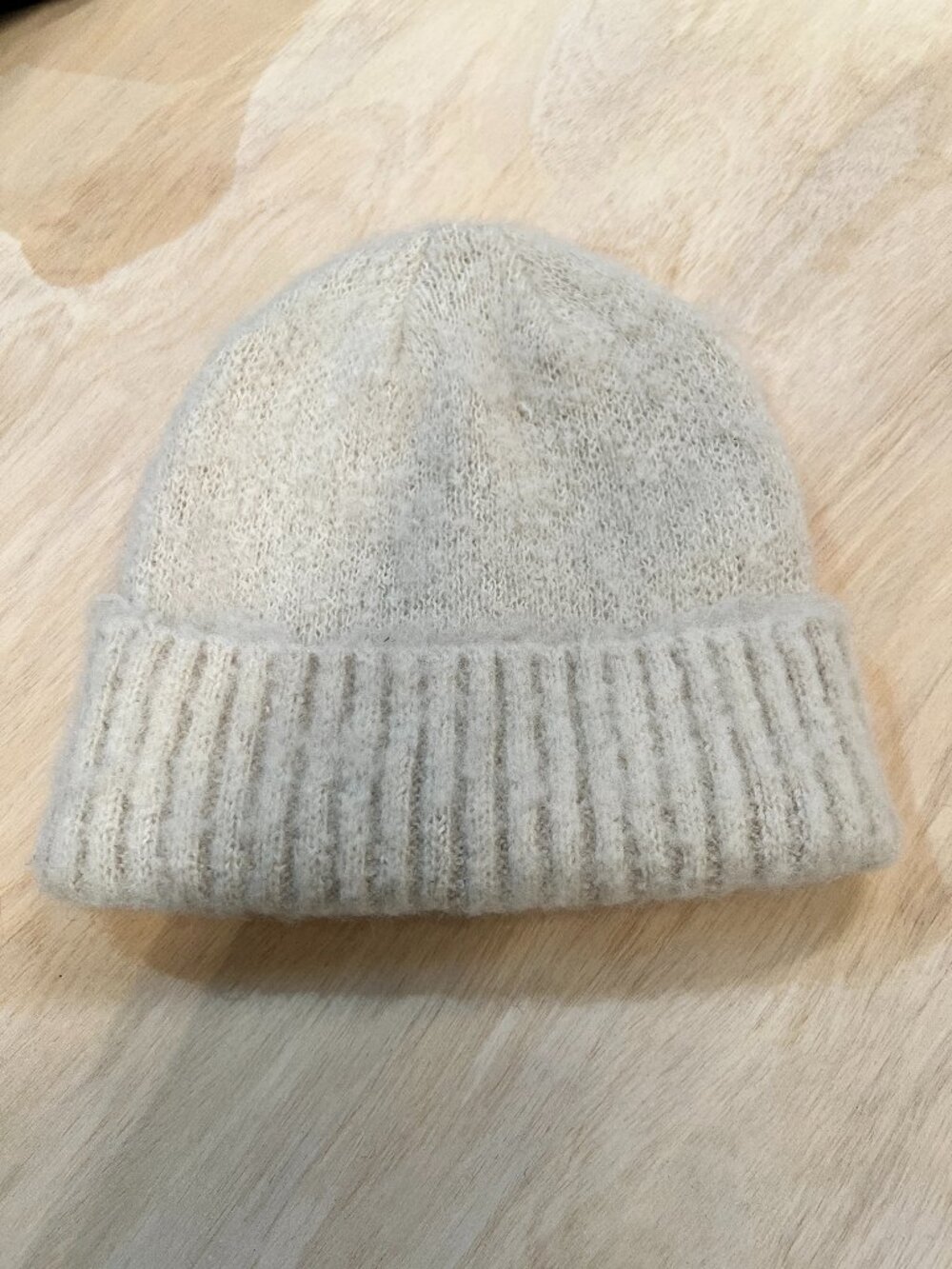 Arctic Fox & Co Reykjavik Beanie Pebble Beige Off White NWOT Condition